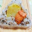 爆弾おにぎり♪たらこ×じゃがいも