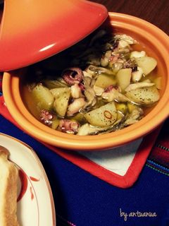おつまみに!タコと舞茸のアヒージョ-レシピのメイン写真