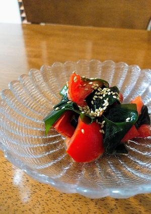トマトとワカメのサラダ-レシピのメイン写真