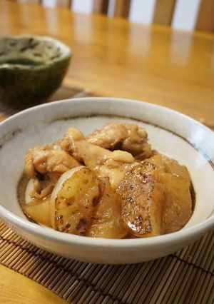 塩麹で美味しい☆手羽元と大根の煮物-レシピのメイン写真