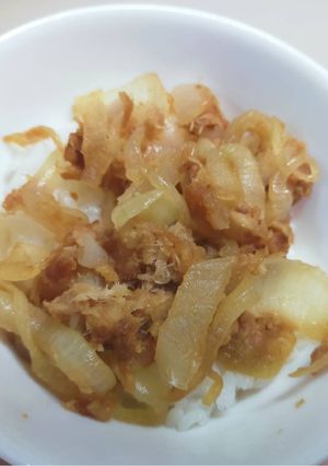【とろみの和風丼】簡単ツナマヨ玉ねぎ丼！-レシピのメイン写真