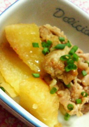 大葉にんにく醤油で☆ピリ韓トンで肉じゃが-レシピのメイン写真