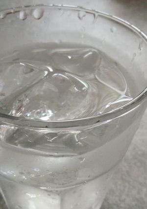 自家製♪桃の天然水(改良中)-レシピのメイン写真