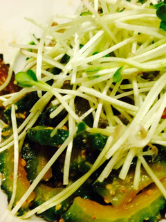 ほんのり甘くて美味しいゴーヤの味噌炒め〜-レシピのメイン写真