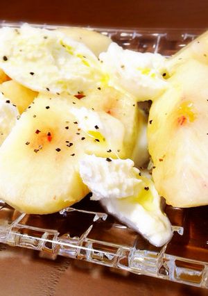 なんちゃって桃モッツァレラ-レシピのメイン写真