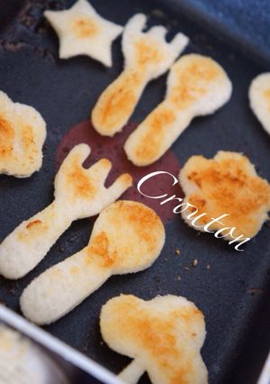 スープに浮かべる可愛いクルトン-レシピのメイン写真