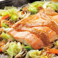 基本からアレンジまで！思わずつくりたくなる「鮭ちゃんちゃん焼き