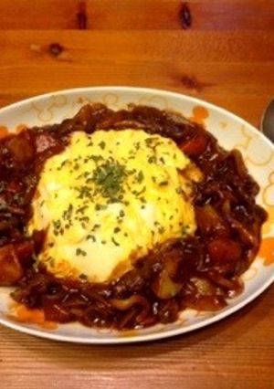 ビーフシチューオムライス-レシピのメイン写真