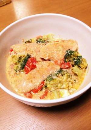 鮭のトマトクリーム煮-レシピのメイン写真