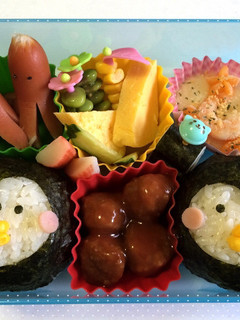 楽々ペンギンちゃんキャラ弁-レシピのメイン写真