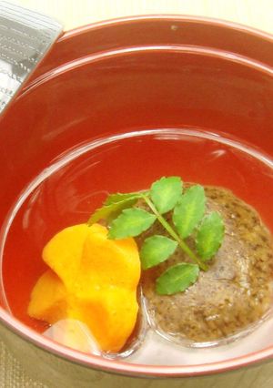 業務用介護食　椎茸・人参のすまし汁-レシピのメイン写真