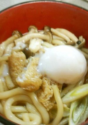 温泉卵煮込みうどん-レシピのメイン写真