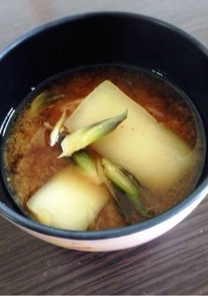 夕顔とみょうがのみそ汁-レシピのメイン写真