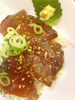 簡単!鰹の漬け丼♪美味しい秘密はご飯☆-レシピのメイン写真