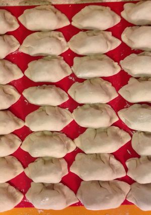カナダでもできるよ おいしい餃子の皮-レシピのメイン写真