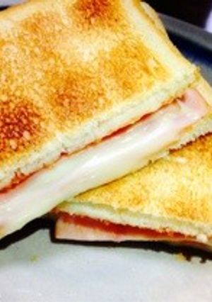 簡単♪ハムチーズのホットサンド-レシピのメイン写真