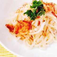 รูปของ 簡単★もやしのかけうどん エスニック風