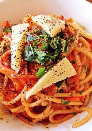 粗挽き肉とセロリのパスタ-レシピのメイン写真