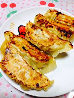 ちょい辛♡しし唐辛子入り♡餃子♡-レシピのメイン写真
