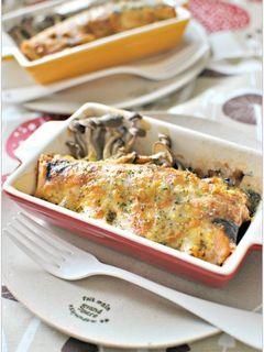 生秋鮭と茸のコーンマスタードチーズ焼き-レシピのメイン写真