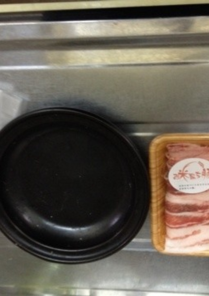 手を汚さないで肉を焼く！-レシピのメイン写真