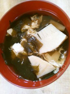 簡単 絶品 筍 ワカメ 卵の お吸い物-レシピのメイン写真