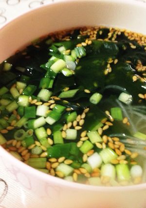 10分で完成♪わかめと春雨のスープ-レシピのメイン写真