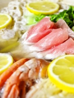 薬膳 塩こうじ塩レモン鍋 最後の一滴まで-レシピのメイン写真