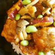 深煎り胡麻香る、唐揚げ丼