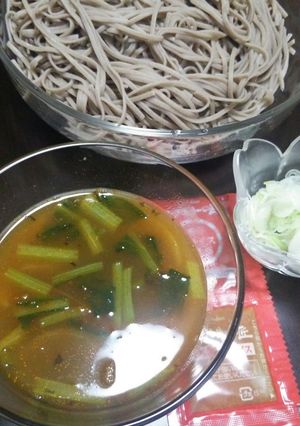 東京小松菜の江戸前カレーつけ麺蕎麦-レシピのメイン写真