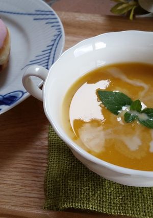 バターナッツかぼちゃの簡単スープ-レシピのメイン写真