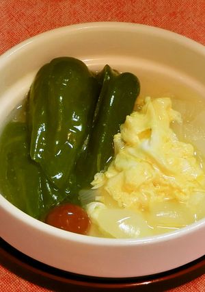 玉葱とピーマンと小梅の煮物-レシピのメイン写真