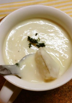 ヴィシソワーズ 帆立と海老のコンソメゼリ-レシピのメイン写真