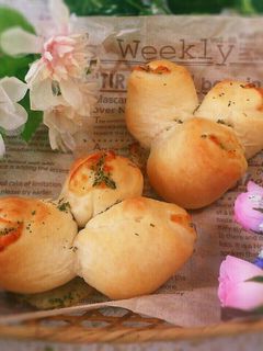 HBで♡2種のチーズのチーズたっぷりパン-レシピのメイン写真