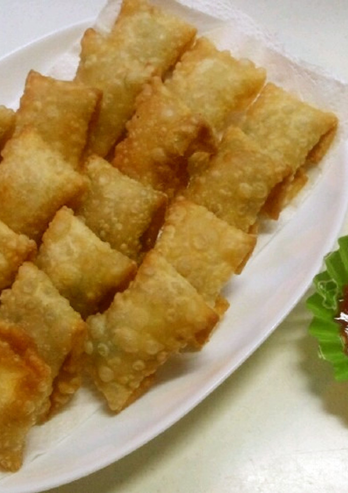 余った餃子の皮で!!簡単おつまみ♪-レシピのメイン写真