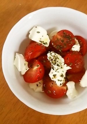 ミニトマトとクリームチーズの簡単サラダ-レシピのメイン写真