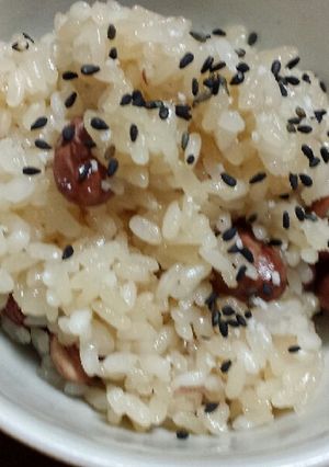 炊飯器で作る醤油赤飯-レシピのメイン写真