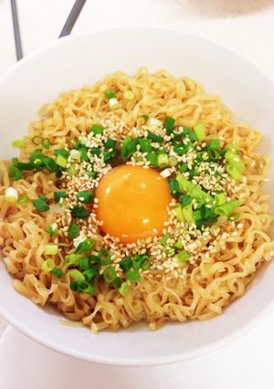 絶品！釜玉チキンラーメン-レシピのメイン写真