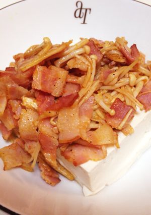 お豆腐、ベーコン、えのきで簡単おつまみ-レシピのメイン写真