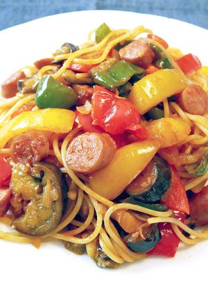 たっぷり野菜とウィンナーのナポリタン-レシピのメイン写真