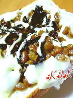 納豆塩こんぶチーズトースト-レシピのメイン写真