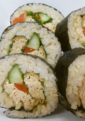 竹田の油あげと梅酢で玄米巻きずし-レシピのメイン写真