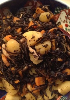 薄味☆じゃがいも入りひじき煮-レシピのメイン写真