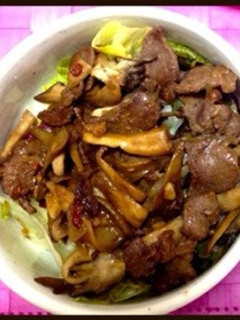 簡単!牛肉とキノコのオイスターソース炒め-レシピのメイン写真