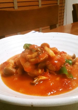 鶏モモとしめじのトマト煮-レシピのメイン写真