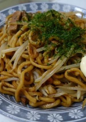 お手軽♪小麦粉から作るソース焼きそば☆-レシピのメイン写真