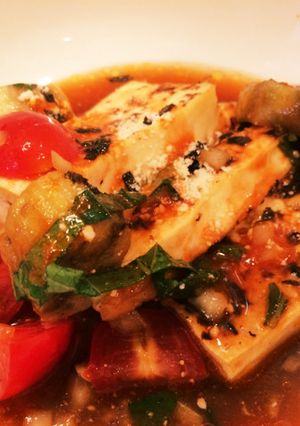 夏野菜ソースで油・小麦粉なし豆腐ステーキ-レシピのメイン写真