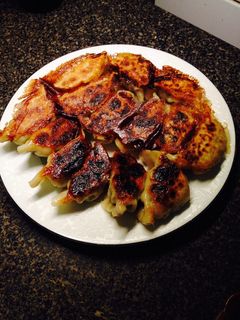 ジャンボ手作り餃子の皮-レシピのメイン写真