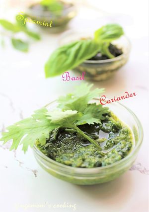 バジルやミントや香菜＋オリーブ油ペースト-レシピのメイン写真