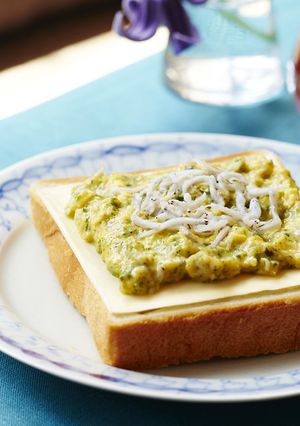 青海苔スクランブルエッグとチーズトースト-レシピのメイン写真